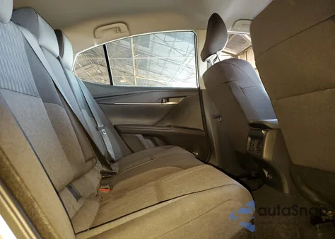 2025 Toyota Camry Xse z USA, uszkodzony, nr VIN 4T1DAACK4SU557146